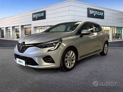 Usata Renault Clio V Intens 101 CV (74 kW) 2021 Grigio Berlina