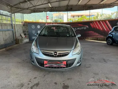 Usata Opel Corsa Edition 85 CV (62 kW) 2015 Grigio Utilitaria