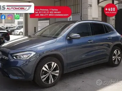 Usata Mercedes GLA200 150 CV (110 kW) 2022 Blu scuro SUV