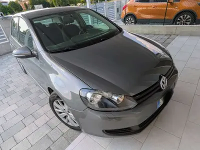 Usata VW Golf VI Edition 105 CV (77 kW) 2011 Utilitaria