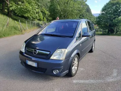 Usata Opel Meriva Cosmo 90 CV (66 kW) 2008 Blu/azzurro Monovolume