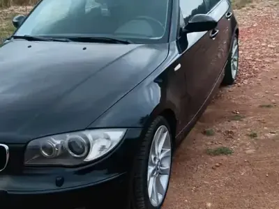 Usata BMW 118 143 CV (105 kW) 2009 Nero Utilitaria