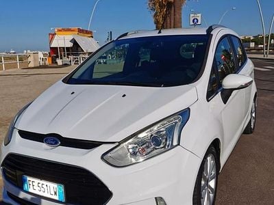 Usata Ford B-MAX Titanium 90 CV (66 kW) 2016 Bianco Monovolume