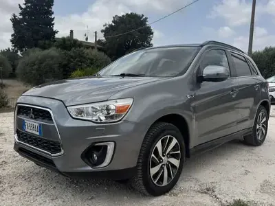 Usata Mitsubishi ASX Intense 116 CV (85 kW) 2015 Grigio SUV