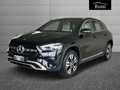 Nero notte Nuova 2026 Mercedes GLA200 SUV | 44.800 € (Super prezzo)