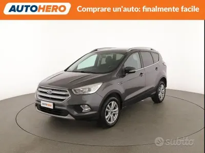 Usata Ford Kuga Business Edition 120 CV (88 kW) 2019 Grigio SUV