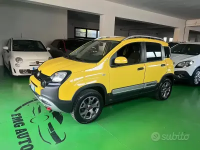 Usata Fiat Panda Cross Cross 85 CV (62 kW) 2016 Giallo Utilitaria