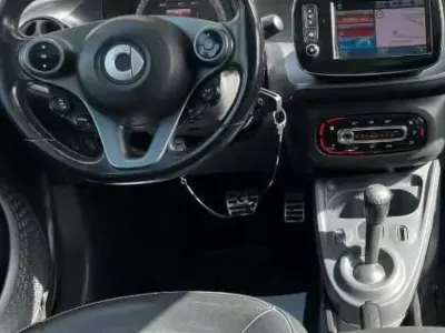 Begagnad Smart ForFour 71 HK (52 kW) 2017 Blå Halvkombi