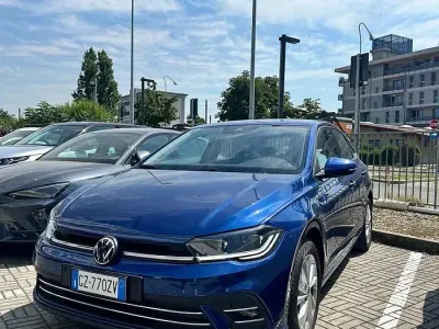 Usata VW Polo Style 95 CV (69 kW) 2025 Bluazzurro Utilitaria