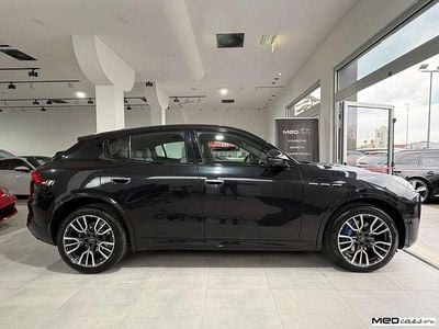 Begagnad Maserati Grecale 330 HK (242 kW) 2022 Svart SUV