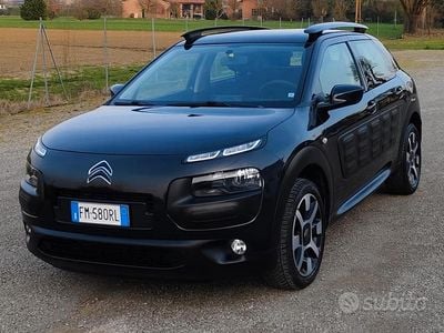 Usata Citroën C4 Cactus Shine 99 CV (72 kW) 2017 Nero Utilitaria