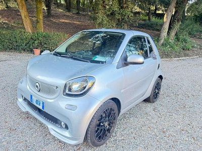 Begagnad Smart ForTwo Cabrio Passion 90 HK (66 kW) 2019 Silver Cab