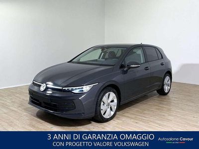 Grigio Nuova 2025 VW Golf Style Berlina | 33.200 € (Buon prezzo)