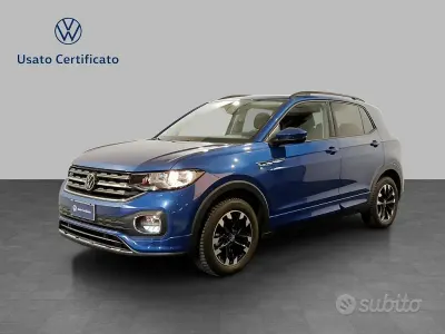 Usata VW T-Cross Sportline 95 CV (69 kW) 2023 Reef blue metallizzato SUV
