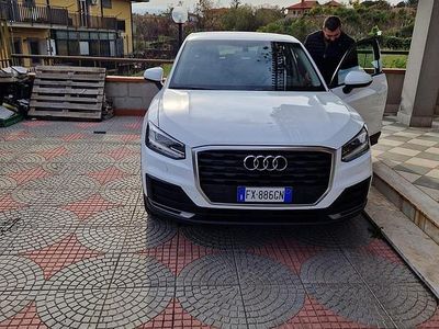 Usata Audi Q2 Business 116 CV (85 kW) 2019 Bianco SUV