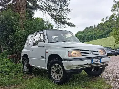 Usata Suzuki Vitara 80 CV (58 kW) 1993 Cabrio