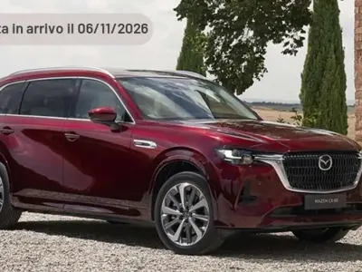Usata Mazda CX-80 Exclusive-Line 249 CV (183 kW) 2024 Argento SUV