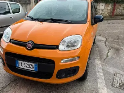 Usata Fiat Panda 69 CV (50 kW) 2015 Arancione Utilitaria