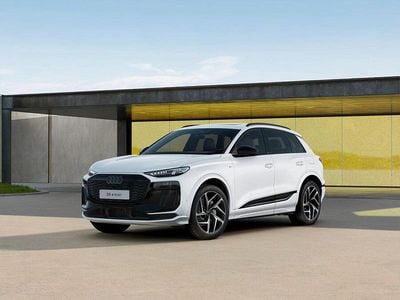Nuova Audi Q6 e-tron S-Line 314 kW (428 CV) 2026 Bianco ghiacciaio metallizzato SUV