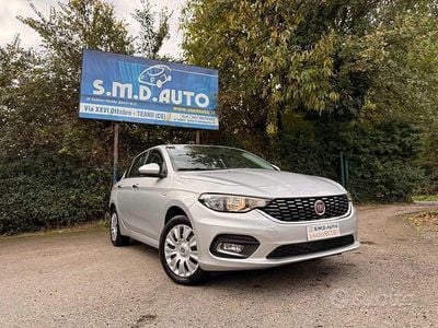 Occasion Fiat Tipo Easy 95 ch (69 kW) 2017 Gris Berline