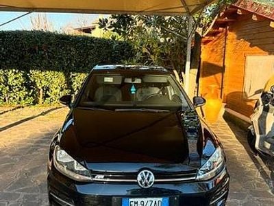 Usata VW Golf VII R-line 116 CV (85 kW) 2017 Nero Berlina