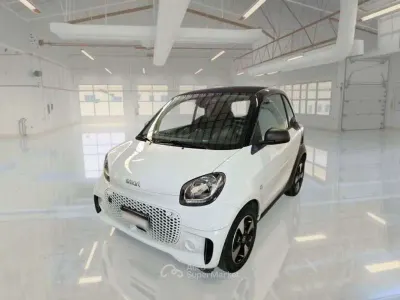 Usata Smart ForTwo Electric Drive Passion 41 kW (56 CV) 2020 Bianco