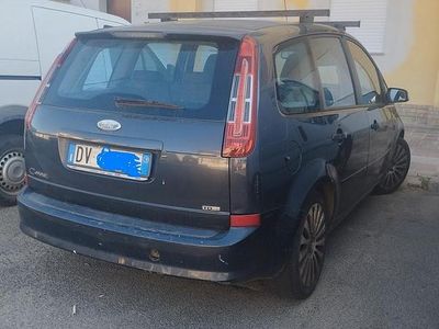 Usata 2007 Ford C-MAX Monovolume | 2000 € (Buon prezzo)