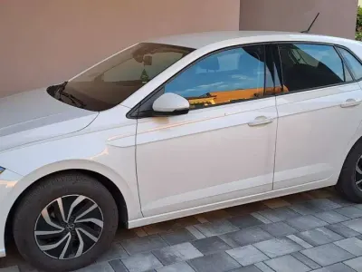 Usata VW Polo Life 95 CV (69 kW) 2022 Bianco Utilitaria