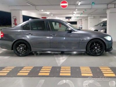 usata BMW 320 d e90