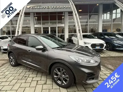 Usata Ford Kuga ST-Line 120 CV (88 kW) 2024 Blu/azzurro SUV