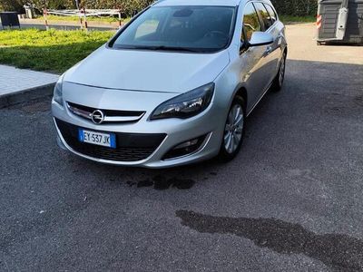 Usata Opel Astra 136 CV (100 kW) 2015 Grigio Station wagon