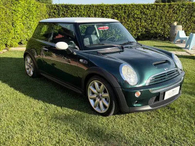 Usata Mini Cooper S 170 CV (125 kW) 2006 Verde Utilitaria