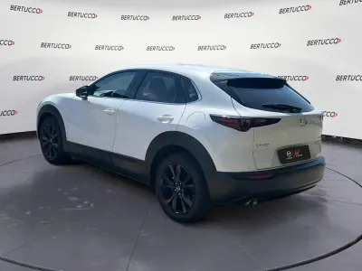 Usata Mazda CX-30 186 CV (136 kW) 2025 Arctic white SUV
