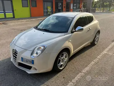Usata Alfa Romeo MiTo 105 CV (77 kW) 2012 Bianco Utilitaria