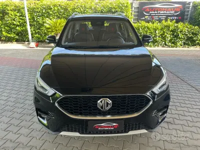 Usata MG ZS Luxury 106 CV (77 kW) 2024 Nero SUV