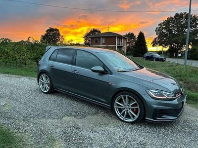 Usata VW Golf VII GTI 245 CV (180 kW) 2019 Grigio Berlina