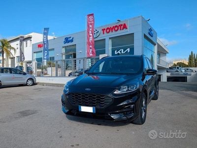 Usata Ford Kuga ST-Line 120 CV (88 kW) 2022 Nero SUV