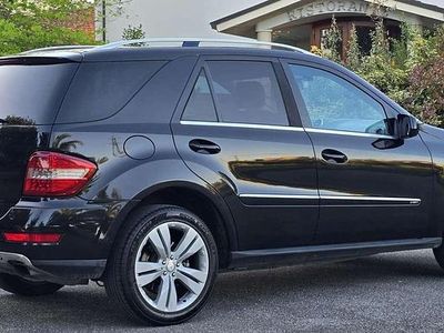 Begagnad Mercedes ML320 Sport Edition 224 HK (164 kW) 2009 Svart SUV
