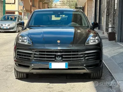 Usata Porsche Cayenne 340 CV (250 kW) 2019 Nero SUV