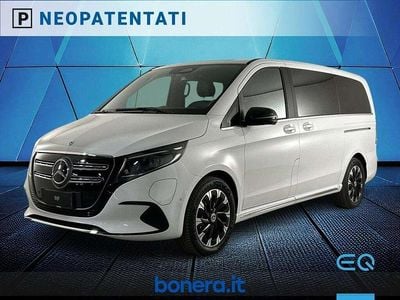 Nuova Mercedes EQV300 150 kW (204 CV) 2025 Bianco rock cristal Monovolume