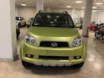 Usata Daihatsu Terios 105 CV (77 kW) 2007 Verde SUV