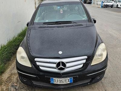 Usata Mercedes B180 95 CV (69 kW) 2007 Nero Monovolume