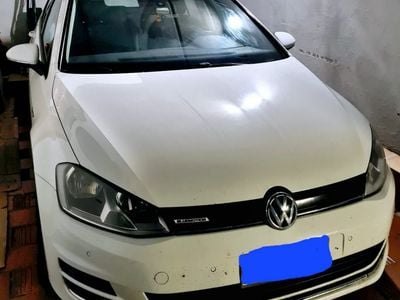 Usata VW Golf VII 110 CV (80 kW) 2015 Bianco Utilitaria