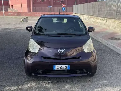 Usata Toyota iQ 68 CV (50 kW) 2009 Utilitaria
