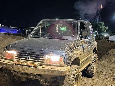 Usata Suzuki Vitara 82 CV (60 kW) 1992 Grigio Utilitaria