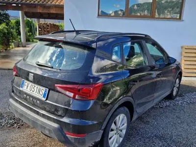 Begagnad Seat Arona Style 95 HK (69 kW) 2019 Svart SUV