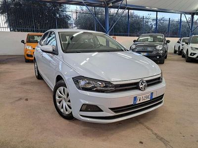 Argento Usata 2019 VW Polo Trendline Berlina | 13.700 € (Buon prezzo)