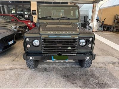 Usata Land Rover Defender 122 CV (89 kW) 2008 Verde SUV