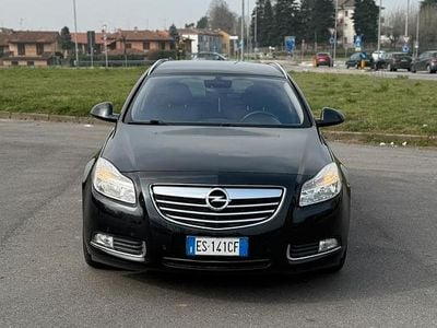 Usata Opel Insignia 160 CV (117 kW) 2013 Nero Station wagon
