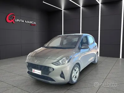 Usata Hyundai i10 67 CV (49 kW) 2023 Grigio Utilitaria